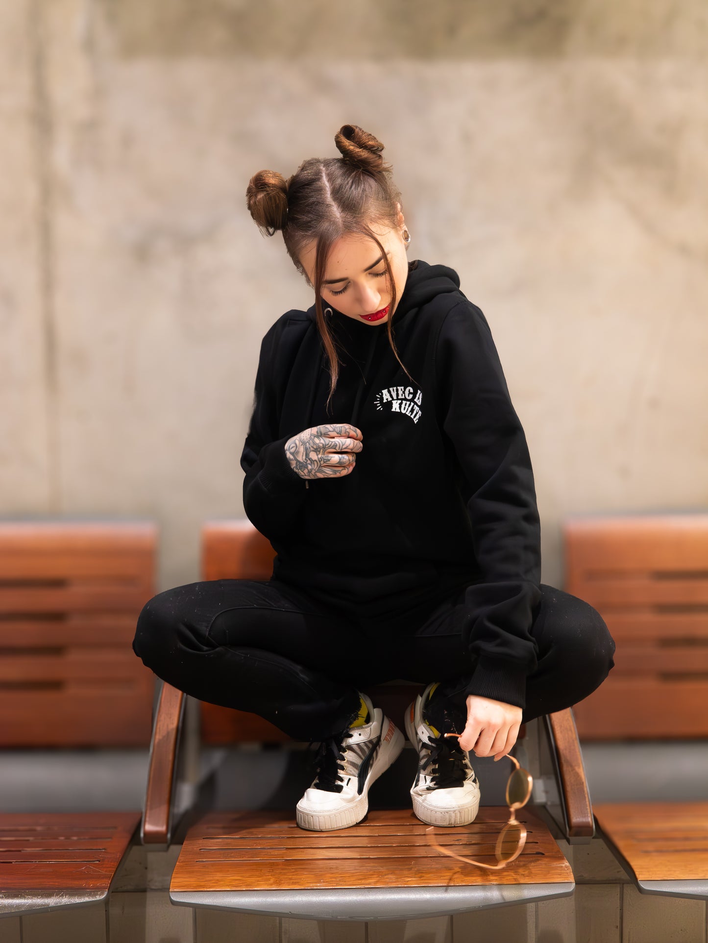 Hoodie AVECXKulte Casque Noir