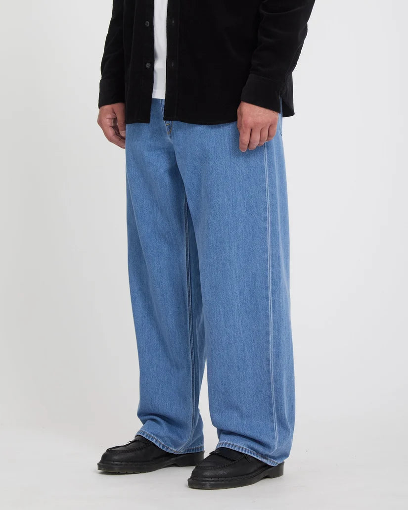 VOLCOM - Jean Billow